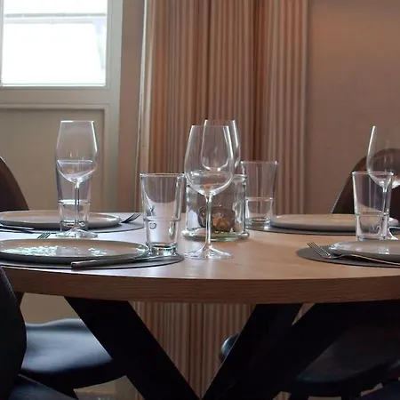 Goehrenglueck - Gross - Zentral - Strandnah Lägenhet *